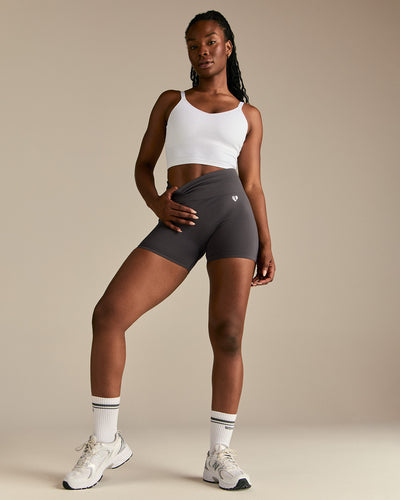Power Seamless Scrunch Shorts | Graphite