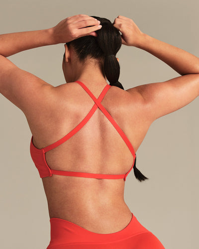 Define 2.0 Seamless Cross Back Bra | Lava Red