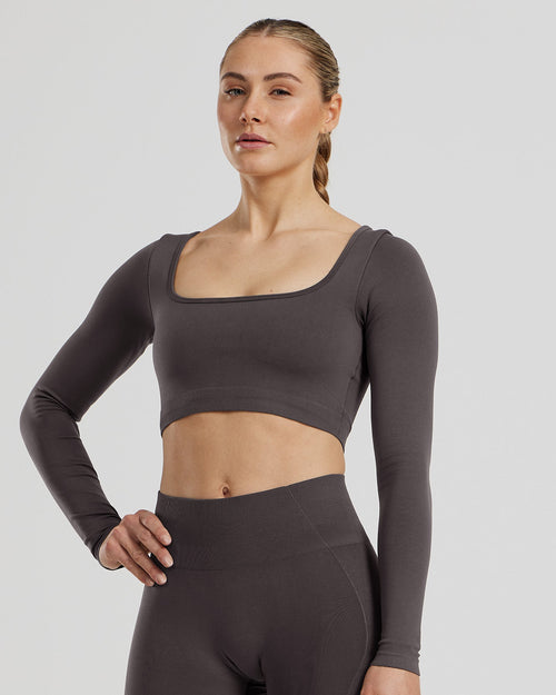 Define 2.0 Seamless Long Sleeve Built-In Bra Top | Graphite