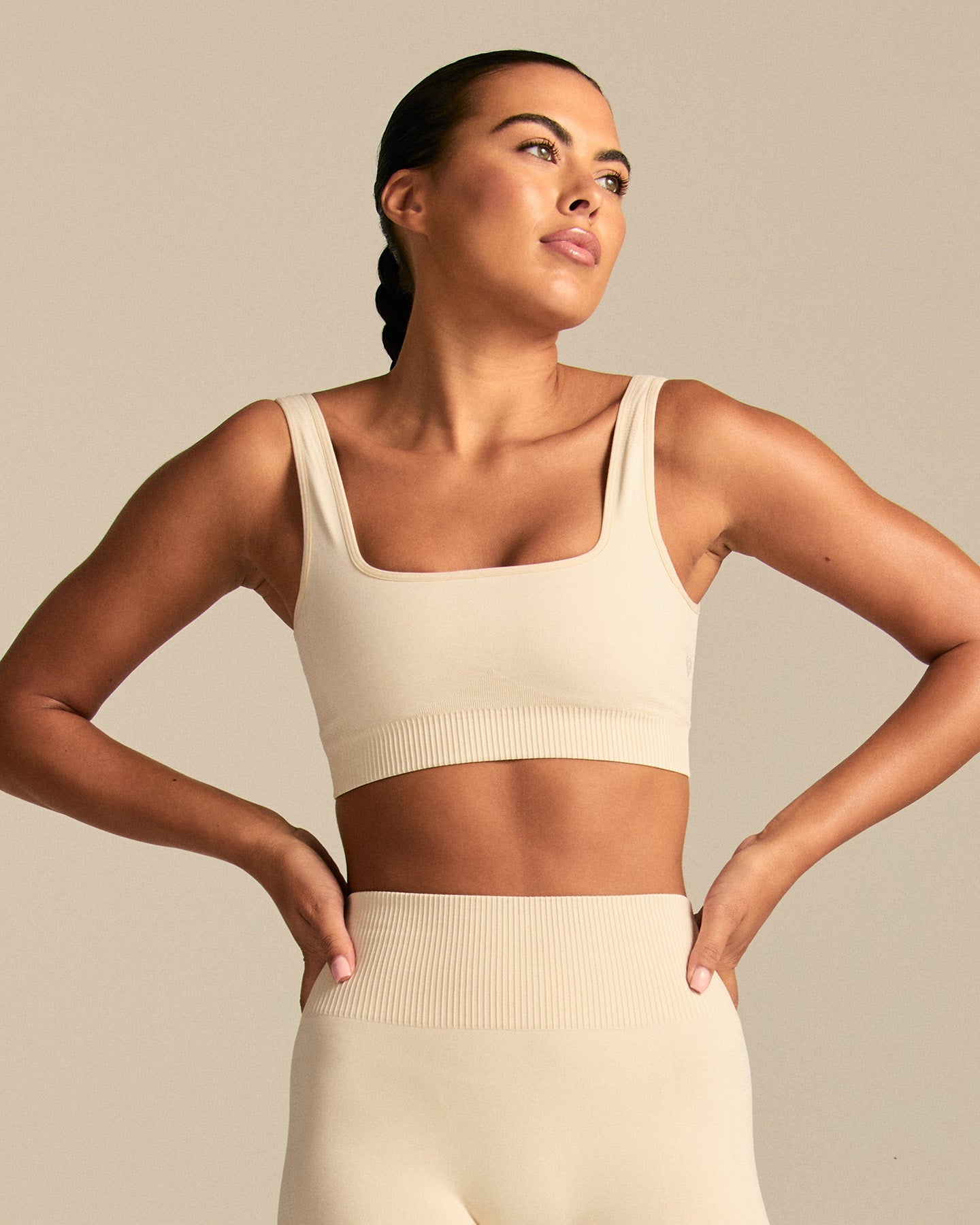 Power Scoop Back Bra | Off White