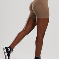 Define 2.0 Seamless Scrunch 4" Shorts | Caribou