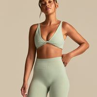 Power Reversible Twist Bra | Calming Green (1/6)