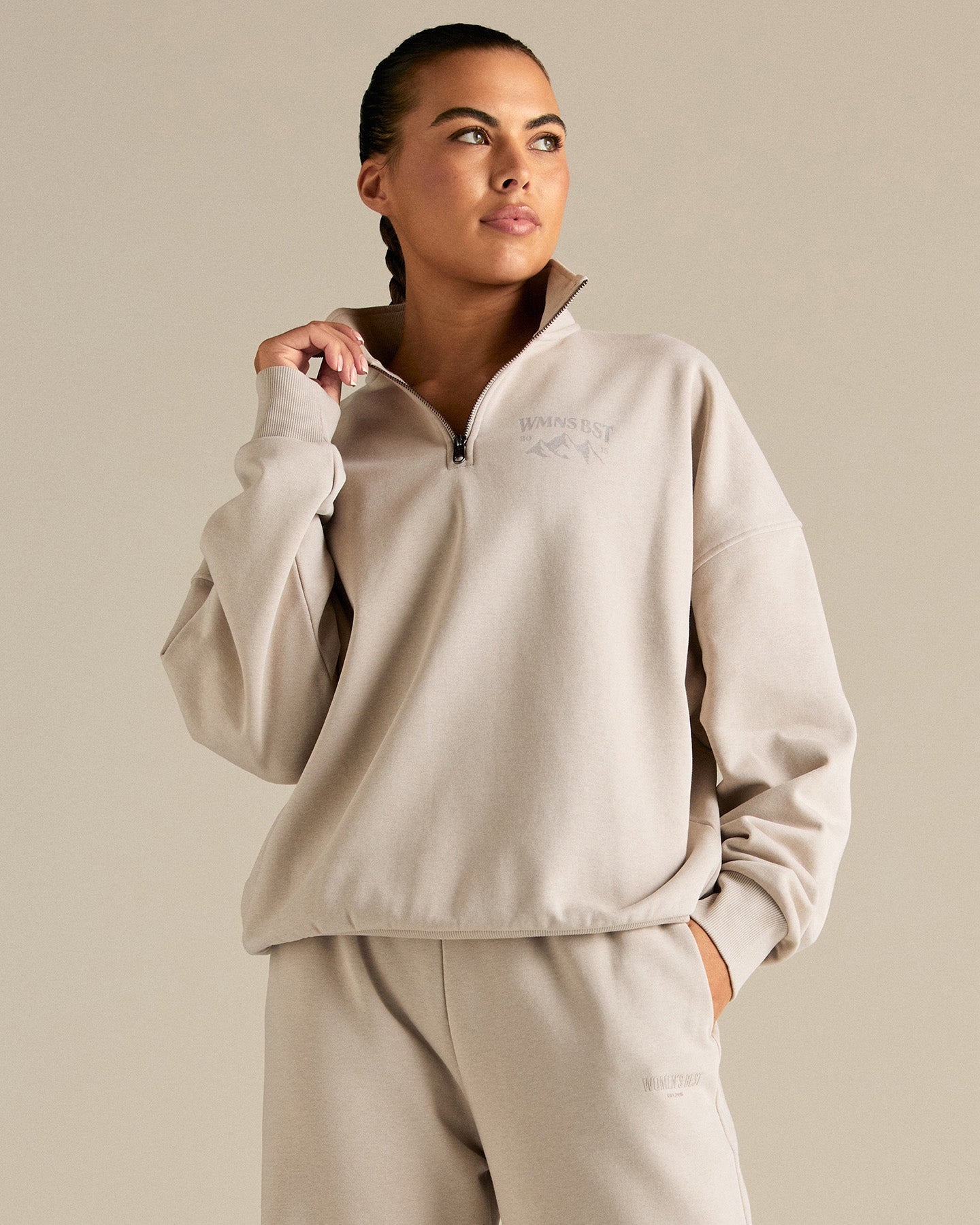 Comfort Outdoor 1/4 Zip Graphic Sweat | Stone