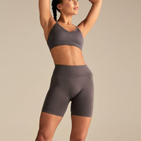 Define 2.0 Seamless Scrunch 6" Shorts | Slate Grey