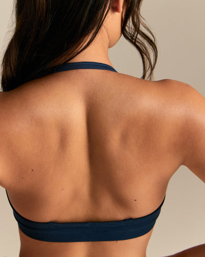 Define 2.0 Scrunch V-Neck Bra | True Navy Xs Define 2.0 Scrunch V-Neck Bra | True Navy Xs