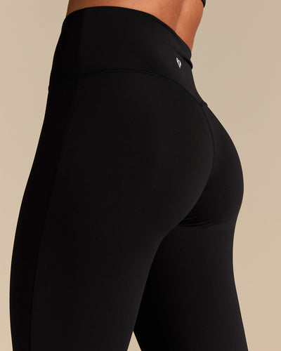 Essential High Waist Flared Leggings | Black
