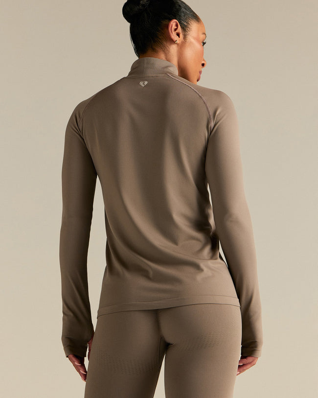 Lightweight Seamless 1/4 Zip Long Sleeve Top | Taupe Grey