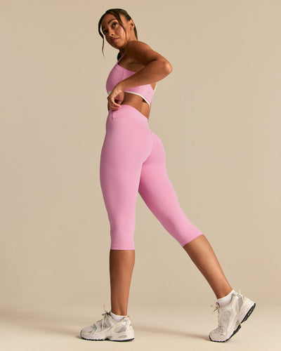 Essential High Waist Capri Leggings | Candy Pink (2/6)