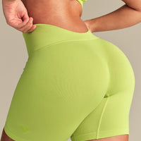 Define 2.0 Seamless Low Back Shorts | Lime Punch