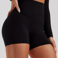 Essential Shorts | Black