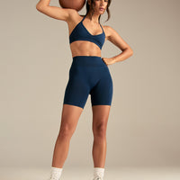 Define 2.0 Seamless Scrunch V-Neck Bra | True Navy