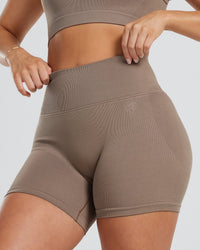 Motion Seamless Shorts | Caribou