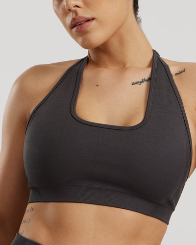 Motion Seamless Halter Bra | Graphite