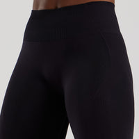 Define 2.0 Seamless Scrunch Leggings | Black