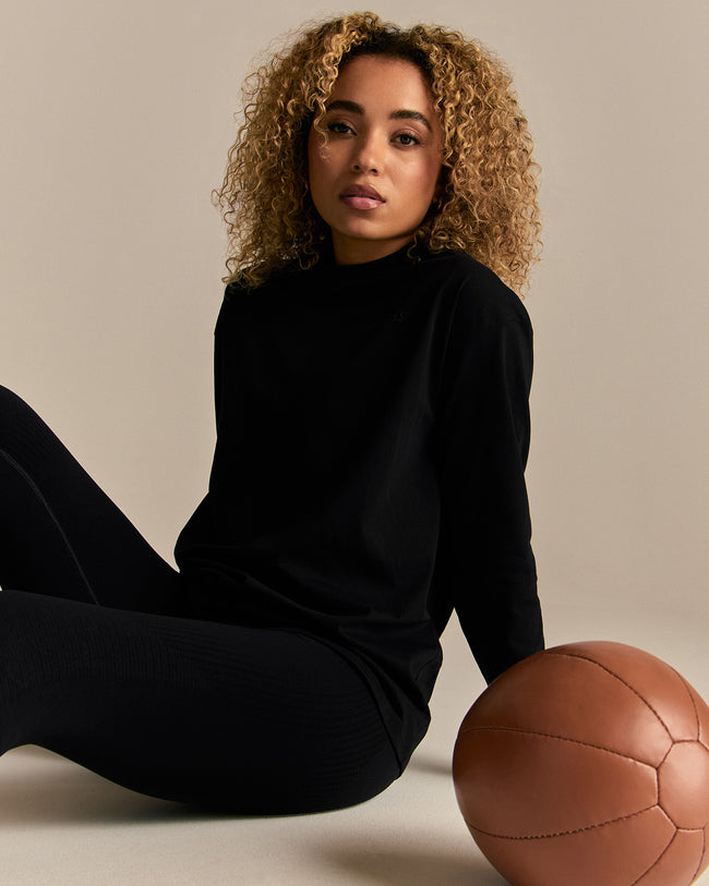 Comfort WB Logo Oversized Long Sleeve T-Shirt | Black