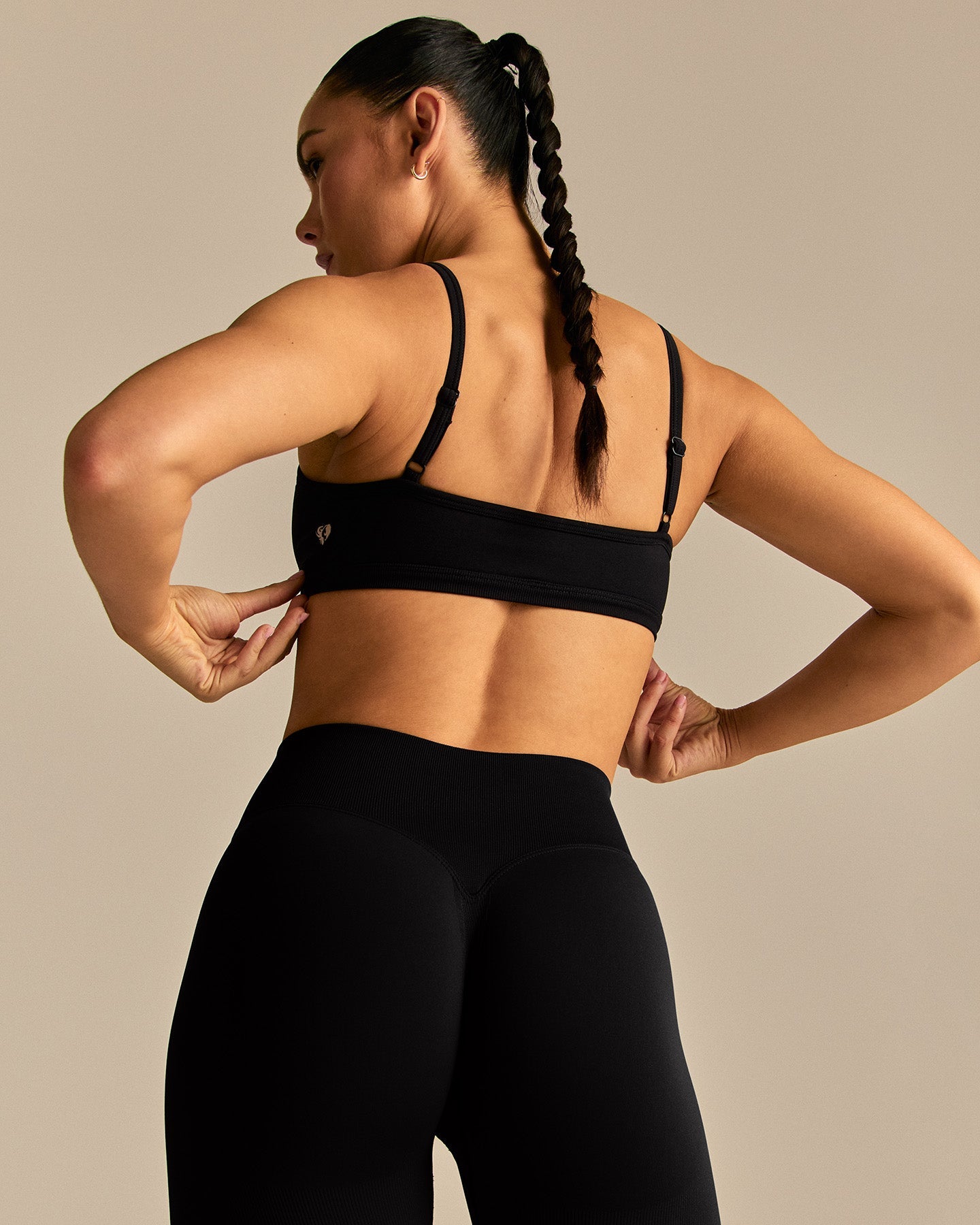 Emphasize Peek-A-Boo Bra | Black