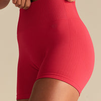 Power Seamless Scrunch Shorts | Spicy Red