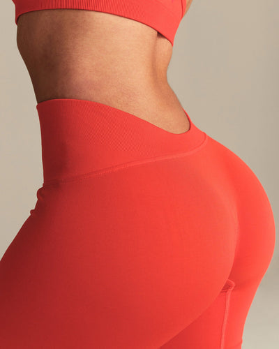 Define 2.0 Seamless Low Back Shorts | Lava Red