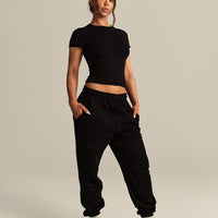 Smooth Contour Midi Short Sleeve T-Shirt | Black