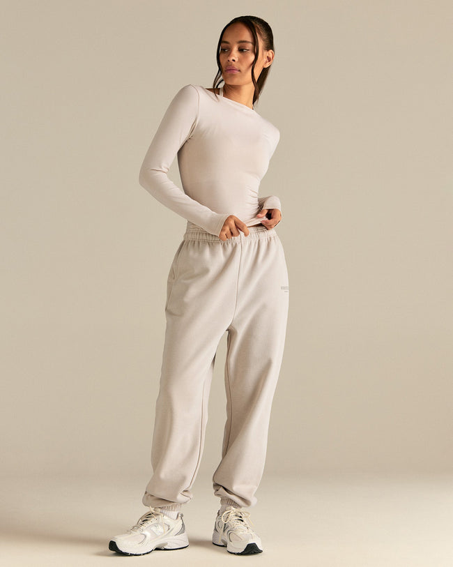 Smooth Contour Long Sleeve Reversible T-Shirt | Stone