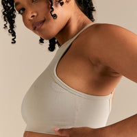 Motion Seamless Racer Front Bra | Stone