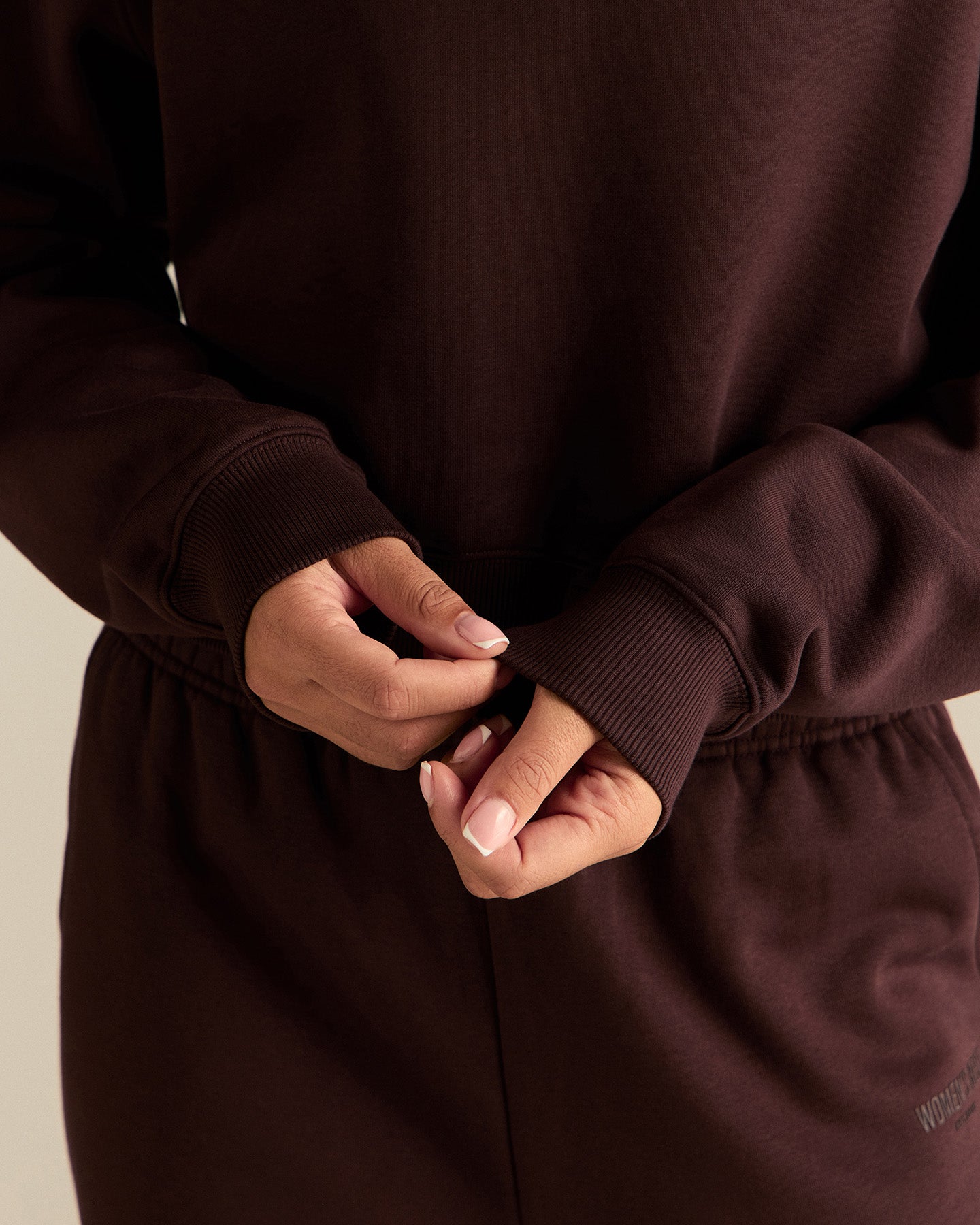 Comfort Outdoor Cropped Crew Neck | Cafe Noir