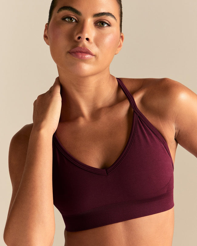 Define 2.0 Seamless Halter Neck Bra | Merlot