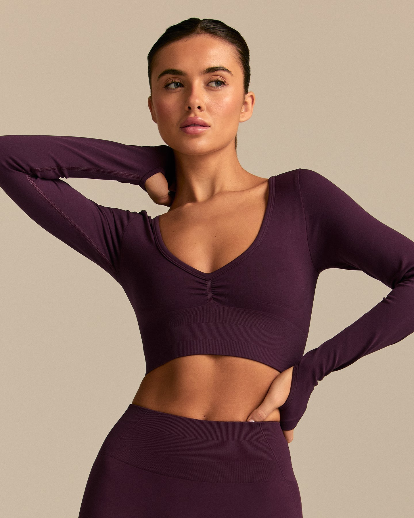 Define 2.0 Long Sleeve Scrunch Crop Top | Blackberry (1/6)