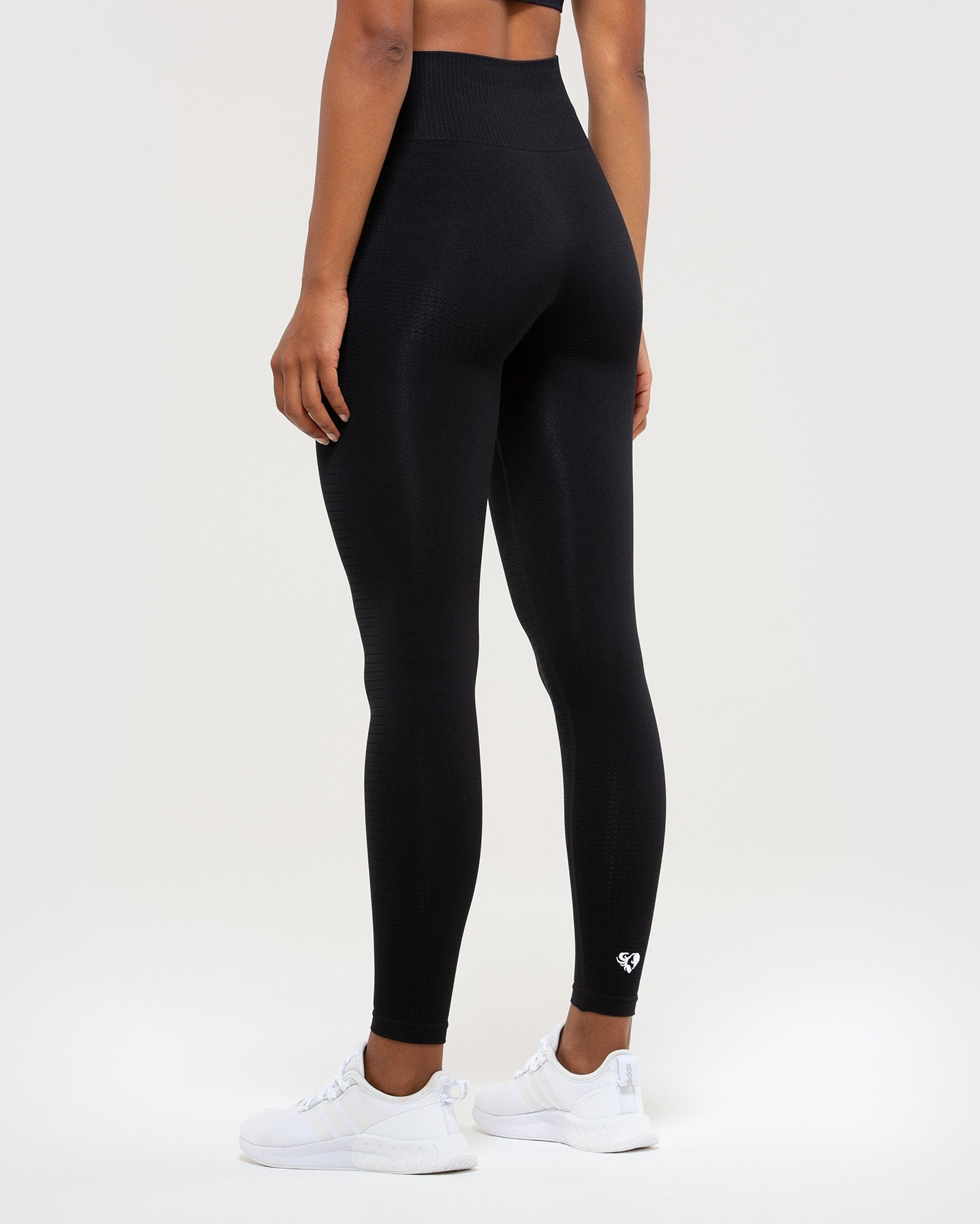 Good American, Pants & Jumpsuits, Good American Black Power Core  Performance Legging Spell Out Womens Small