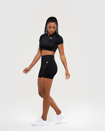 Women's Black Tall Basic Short Sleeve Crop Top