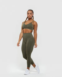 Define Scrunch Seamless 7/8 Leggings | Khaki