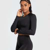 Essential Long Sleeve Crop Top | Black